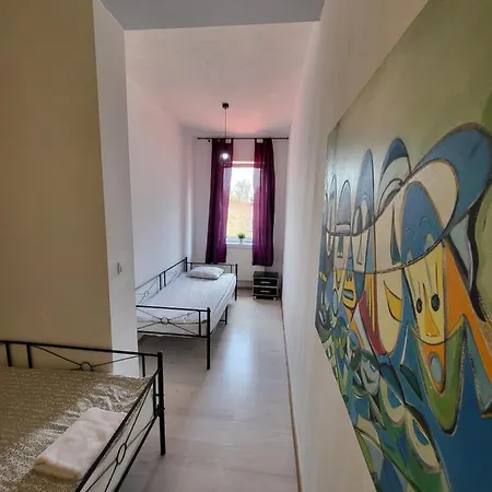 Sarai 3* Sroda Slaska